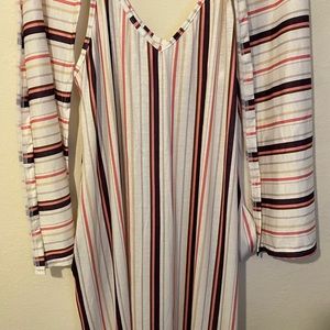 Striped sleeveless maxi dress with pockets and belt
